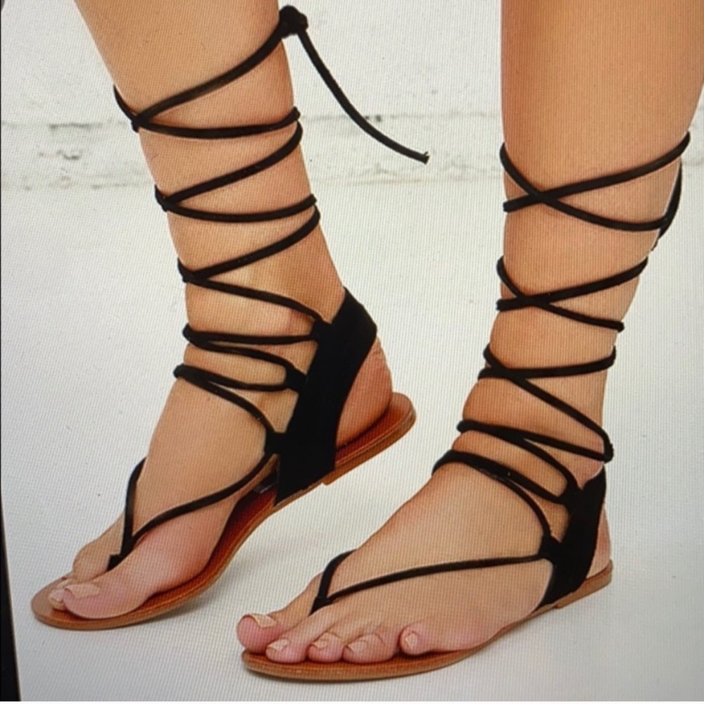 Steve Madden “Walkkit” suede gladiator sandals
